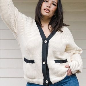 Tradlands Shelter Cardigan in Beige w/Black Trim